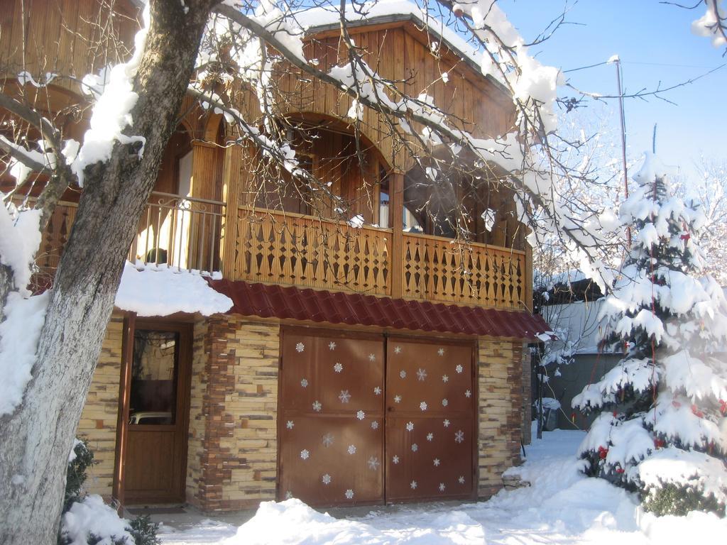Maghay B&B Hotel In Ванадзор Экстерьер фото
